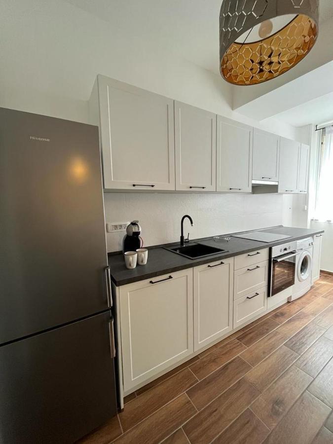 Lux Apartmans Διαμέρισμα Πούλα Εξωτερικό φωτογραφία