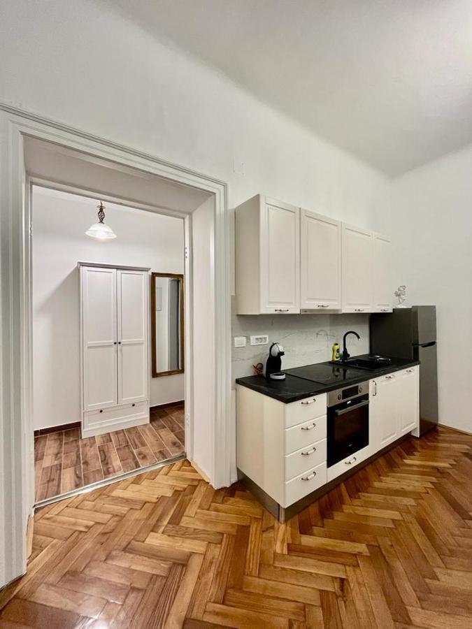 Lux Apartmans Διαμέρισμα Πούλα Εξωτερικό φωτογραφία