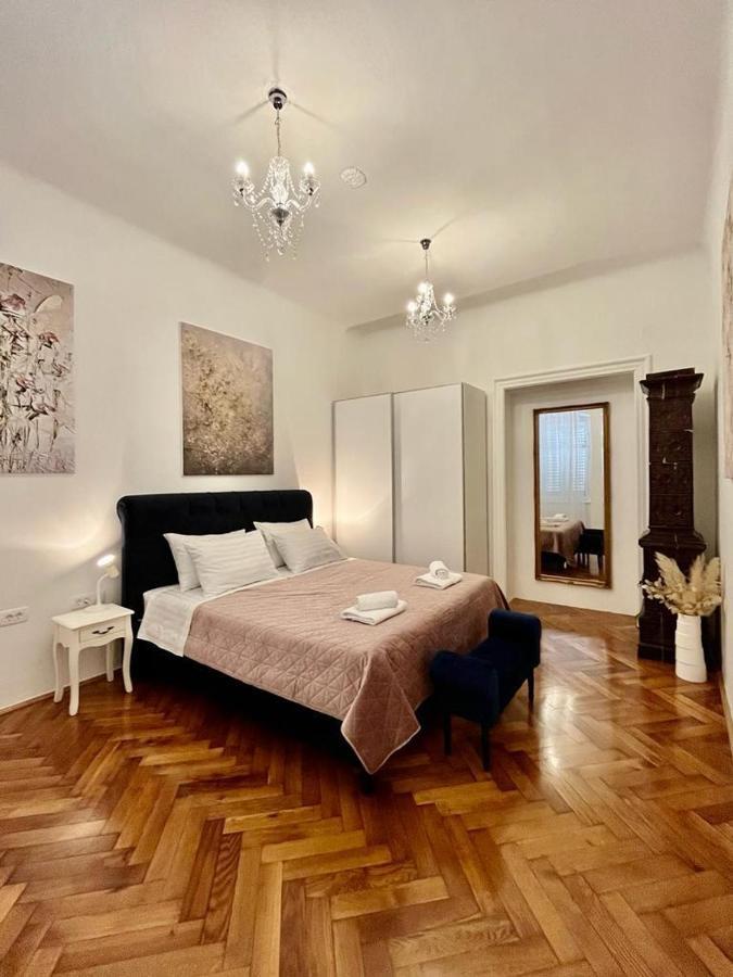 Lux Apartmans Διαμέρισμα Πούλα Εξωτερικό φωτογραφία