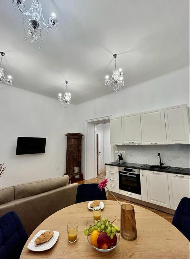 Lux Apartmans Διαμέρισμα Πούλα Εξωτερικό φωτογραφία